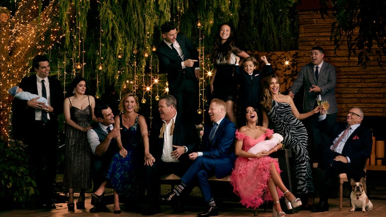 دانلود سریال Modern Family 2009 (خانواده مدرن) دانلود سریال Modern Family 2009 (خانواده مدرن)
